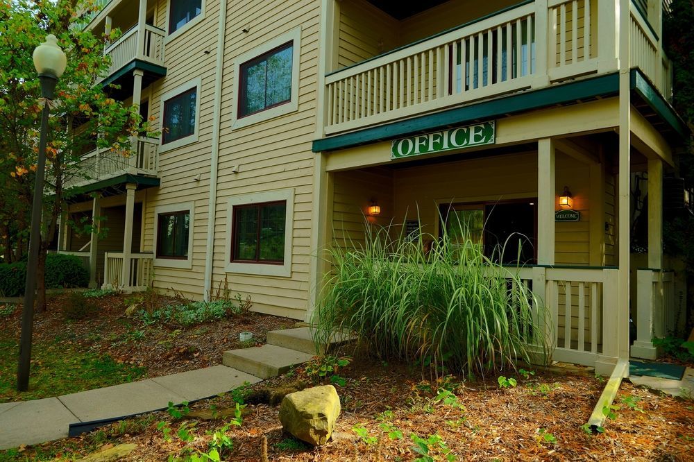 Hidden Valley Inn - Indiana Nashville Exterior photo
